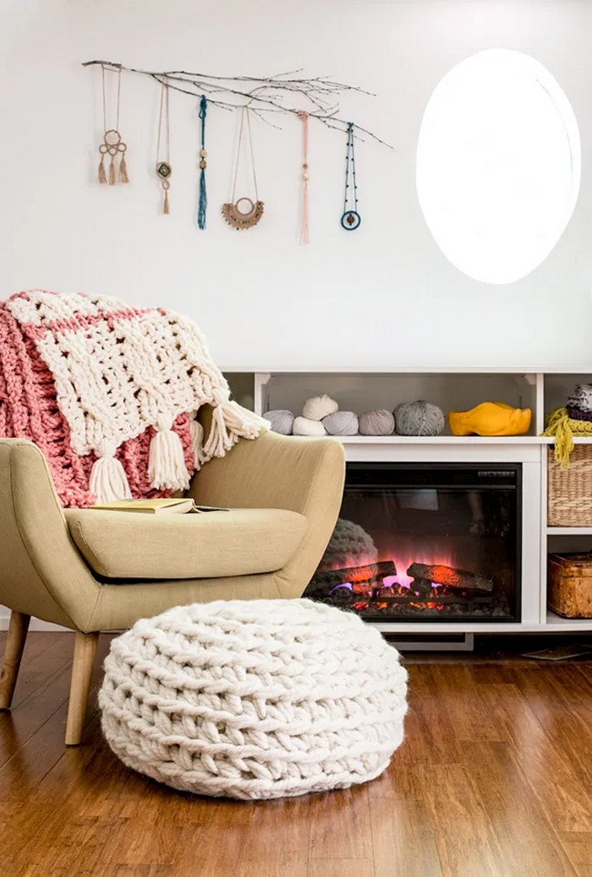 Easy and Fast Hand Crochet Pouf Pattern
