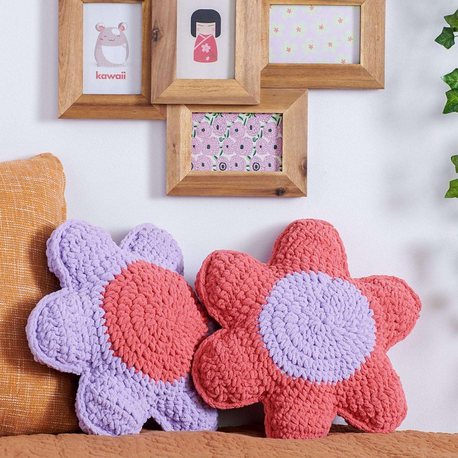 Crochet Flower Pillows Pattern