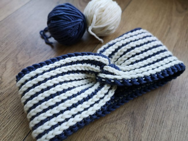 Crochet Twist Headband Pattern 
