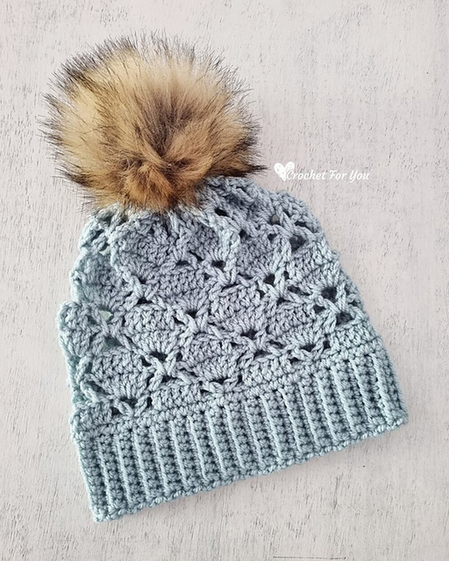  Crochet Vintage Lace Pompom Hat Pattern