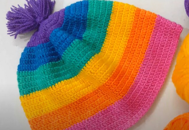 Crochet Colourful Rainbow Hat