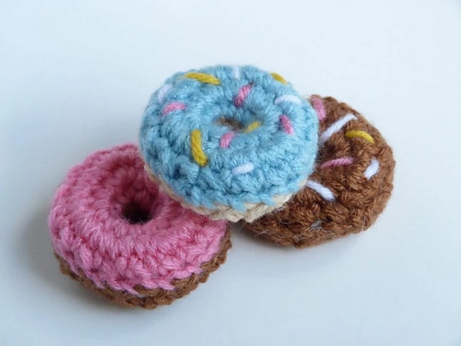 Crochet Mini Donuts Pattern 
