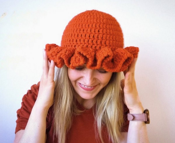 Crochet Bucket Hat With Ruffle
