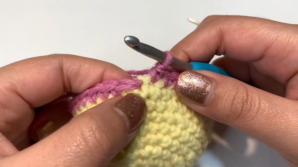 Crochet Bee Amigurumi Pattern 2