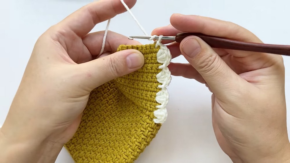 Crochet Card Holder Bag Pattern 3