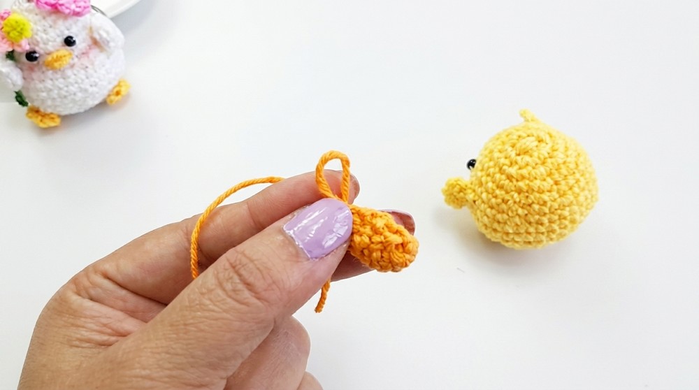 Crochet Chick Keychain Pattern 3