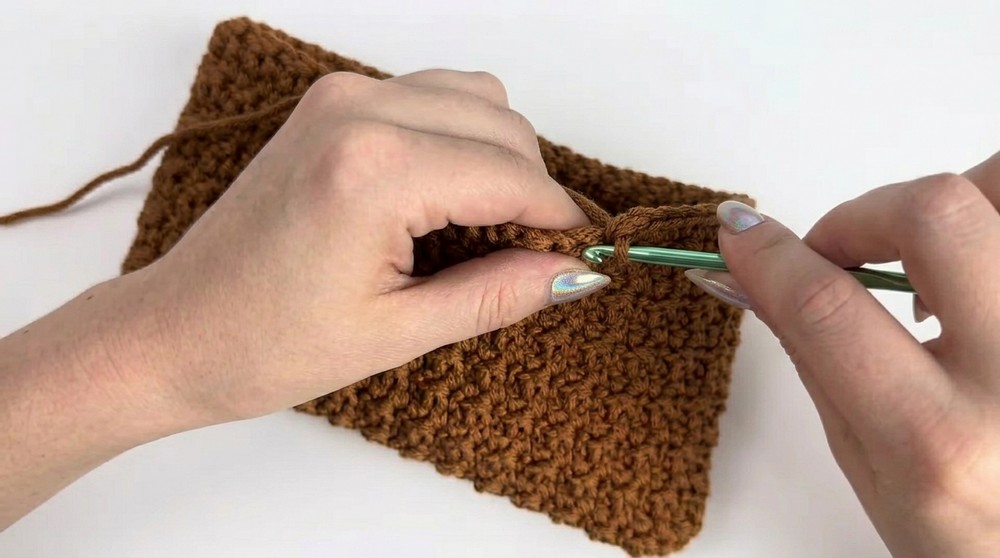 Crochet Clutch Wallet Pattern 3