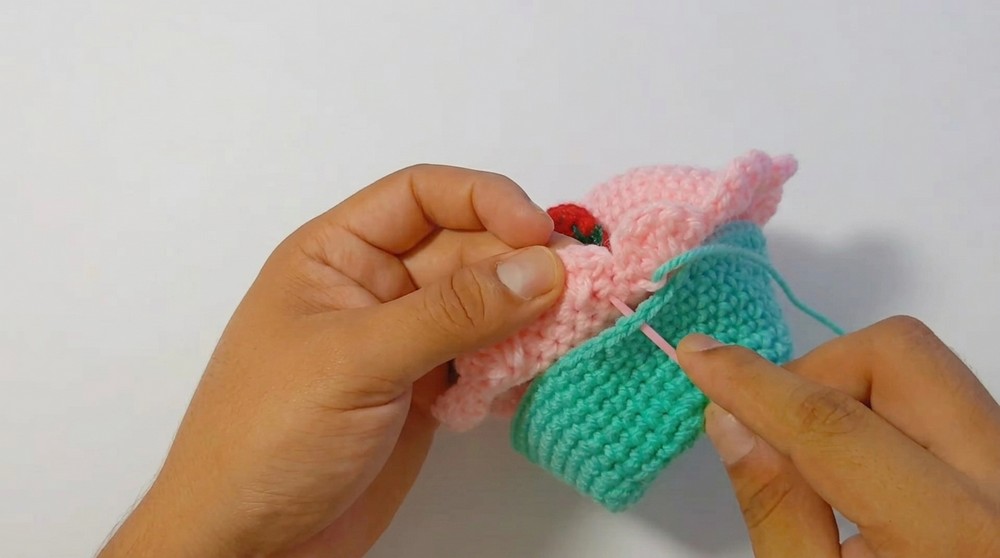 Crochet Cupcake Amigurumi Pattern 3