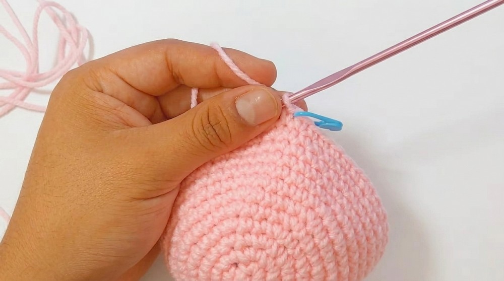 Crochet Cupcake Amigurumi Pattern 4
