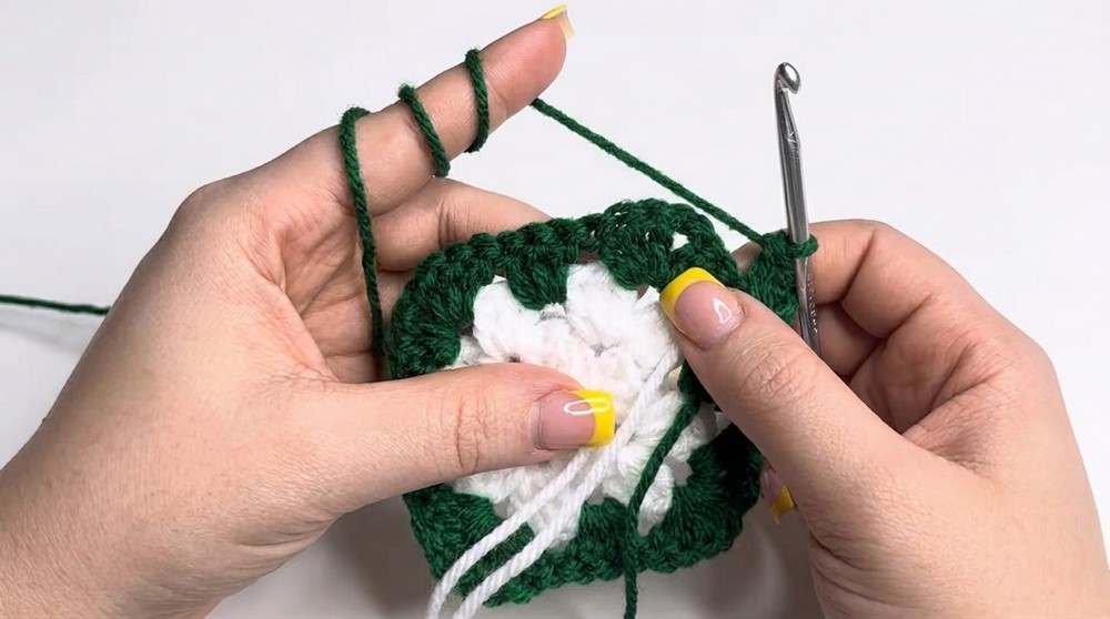 Crochet Granny Square Skirt Pattern 1