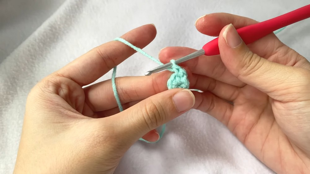 Crochet Mini Dinosaur Pattern 1