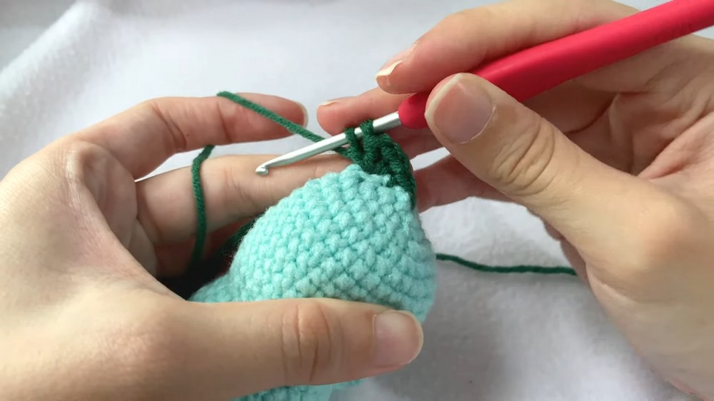 Crochet Mini Dinosaur Pattern 3