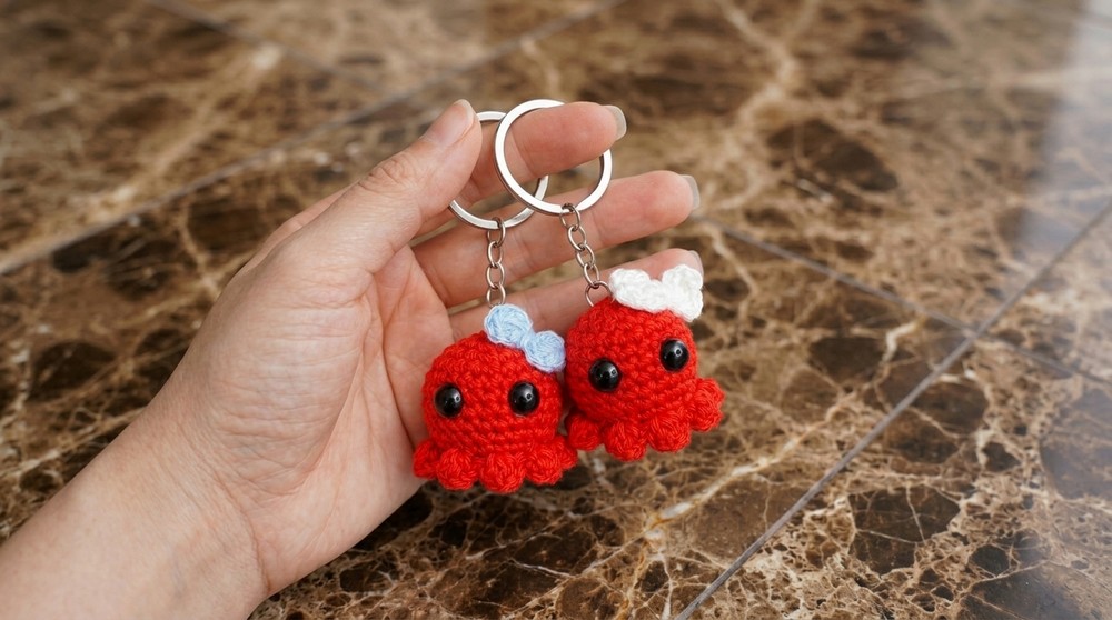Crochet Octopus Keychain Pattern 5