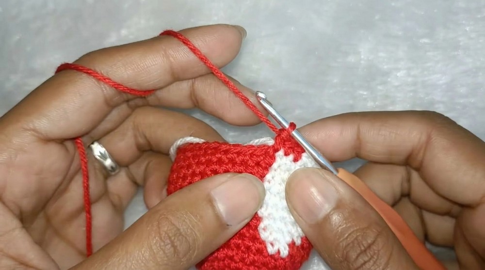 Crochet Penguin Amigurumi Pattern 3