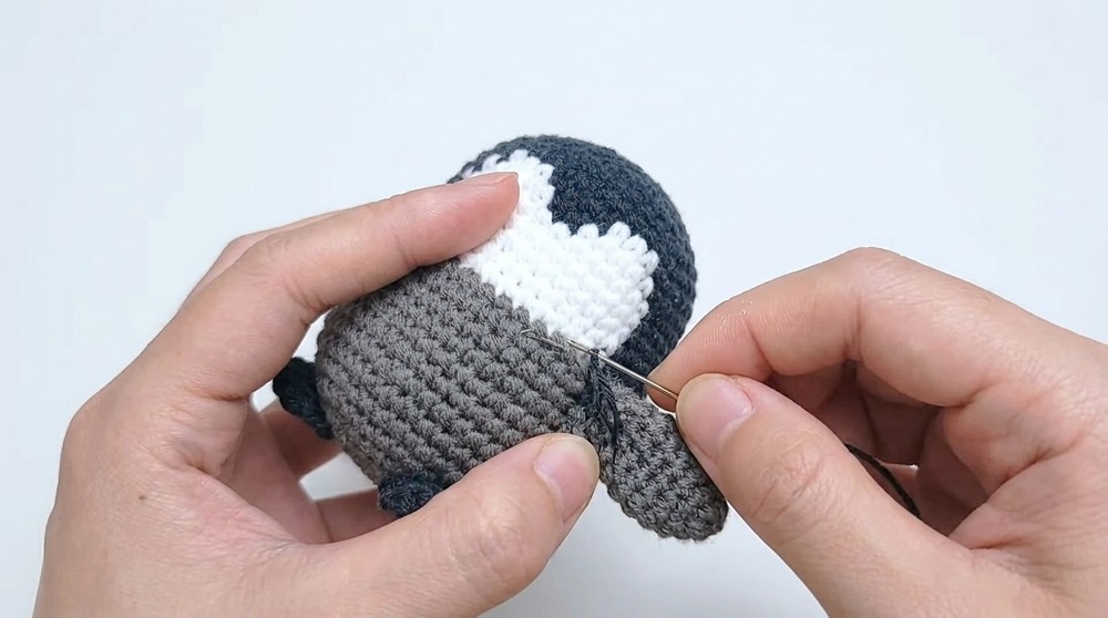 Crochet Penguin With Frog Hat Pattern 3