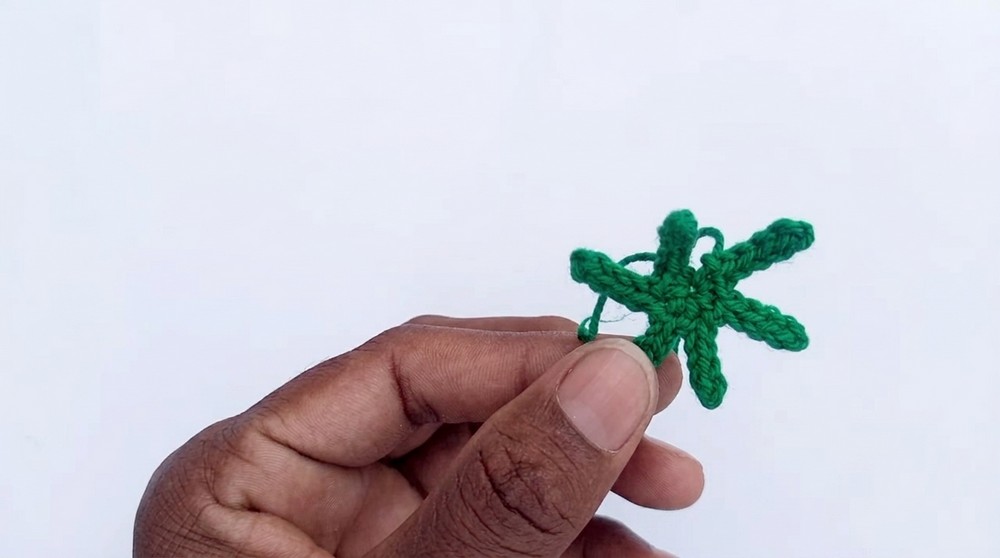 Crochet Rabbit With Carrot Pattern 3