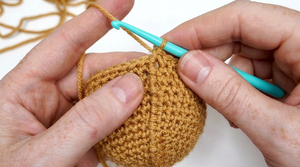 Crochet Sloth Amigurumi Pattern 3