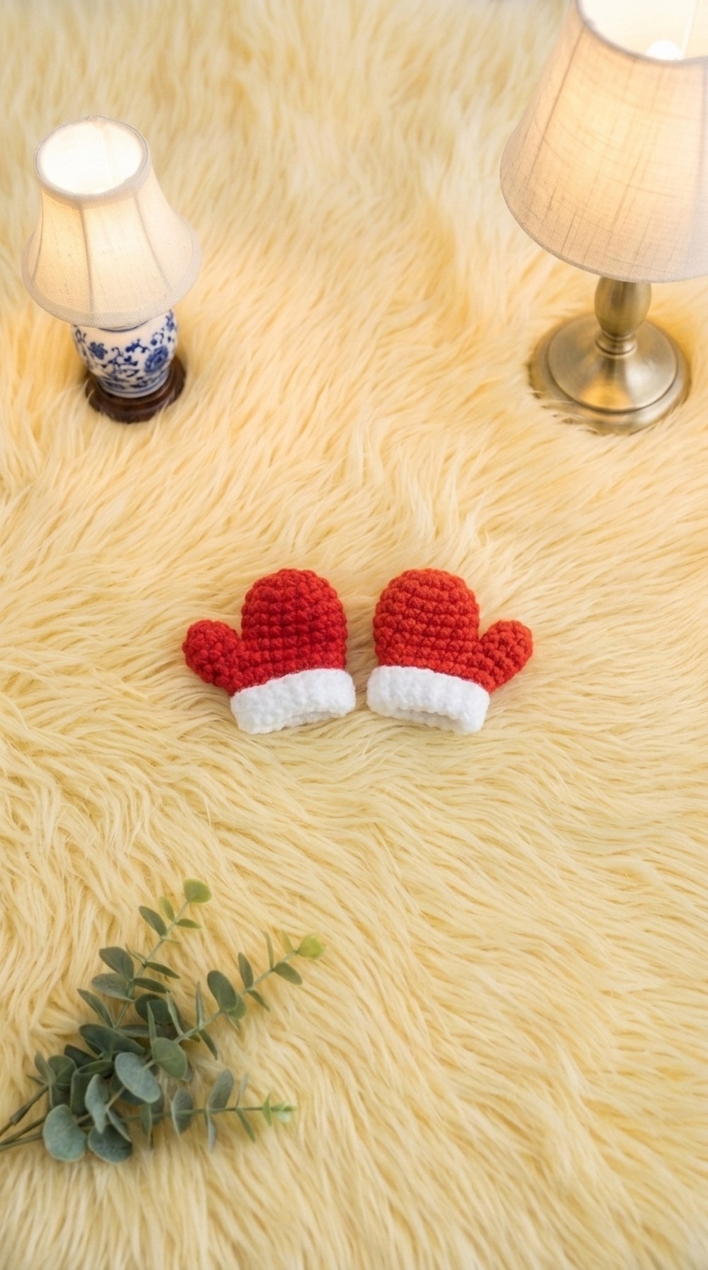 Crochet Christmas Gloves Pattern 5