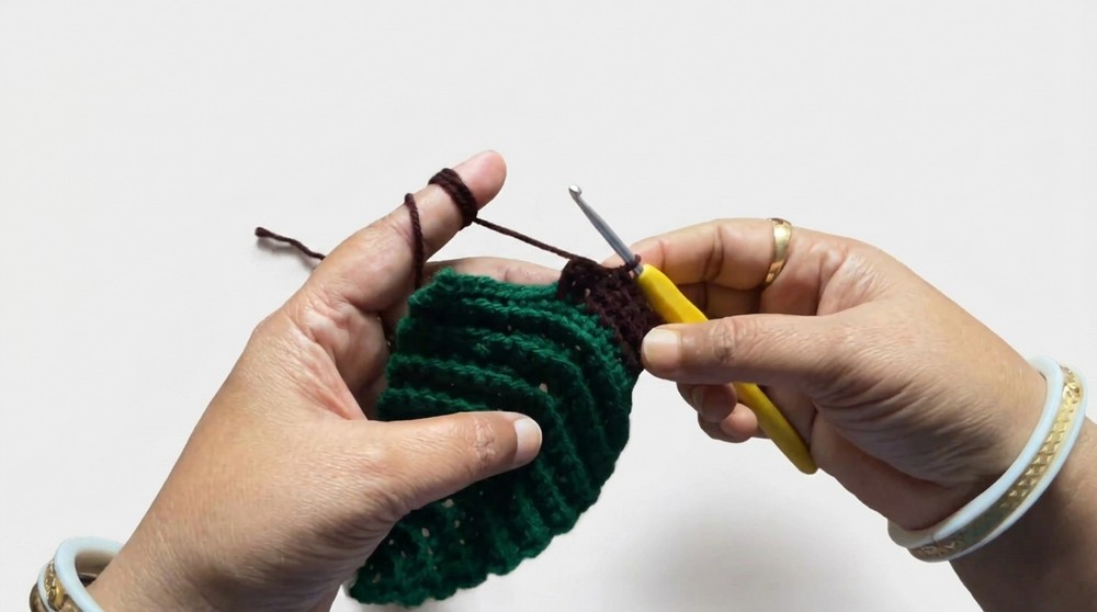 Crochet Christmas Tree Pattern 4