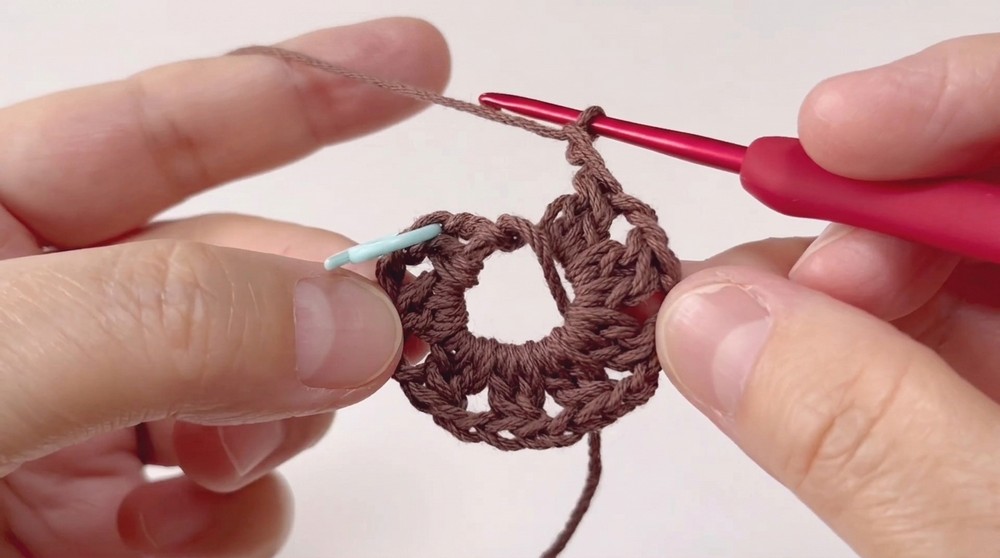 Crochet Flower Coin Purse Pattern 1