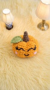 Crochet Mini Pumpkin Pattern 5