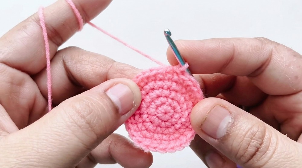 Crochet Penguin Keychain Pattern 1