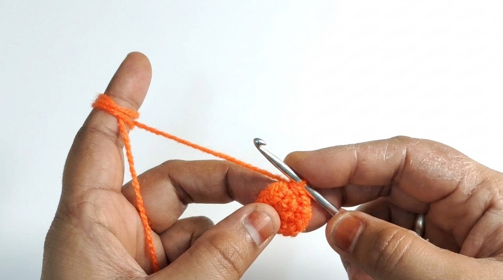Crochet Pumpkin Halloween Pattern 1