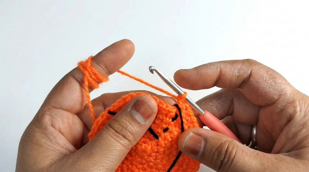 Crochet Pumpkin Halloween Pattern 2