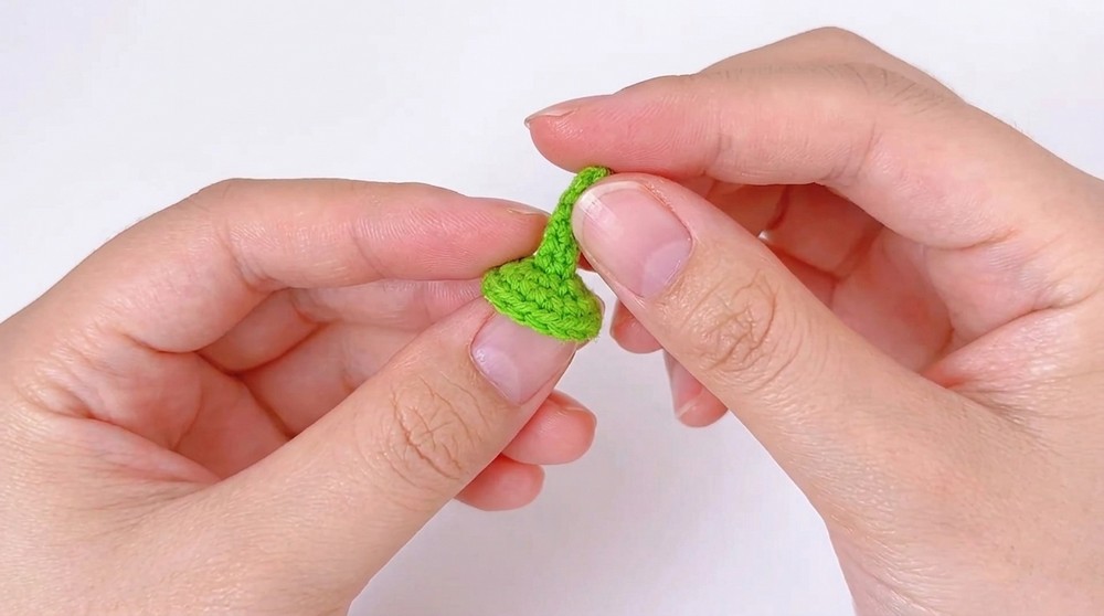 Crochet Pumpkin Keychain Pattern 3