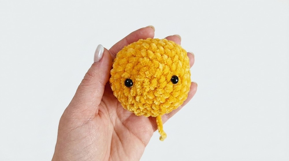 Crochet Bee Amigurumi Pattern 3