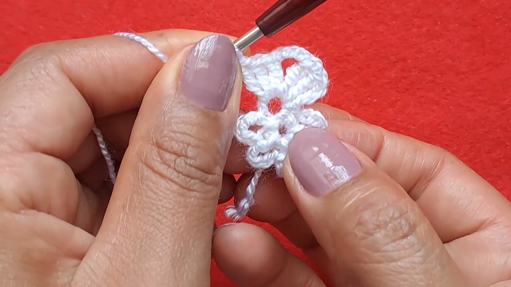 Crochet Christmas Snowflake Pattern 1