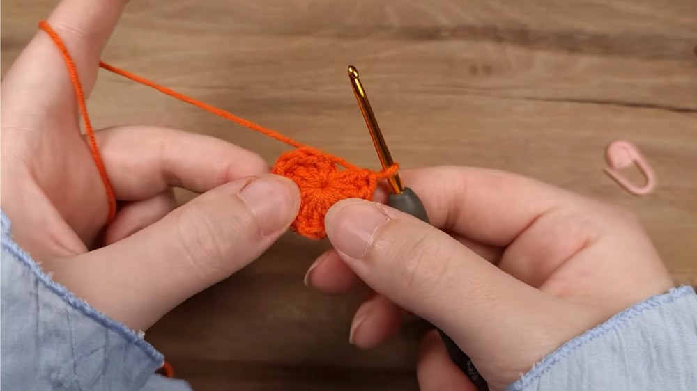 Crochet Ghost Pumpkin Bookmark Pattern 1