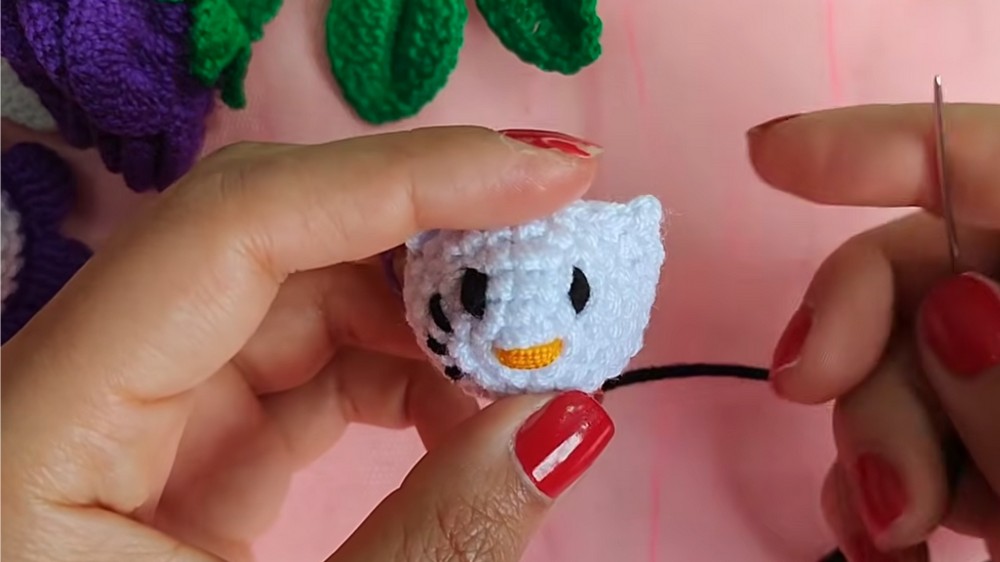 Crochet Hello Kitty Flower Pot Pattern 2