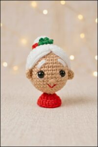 Crochet Mrs Claus Pattern 5
