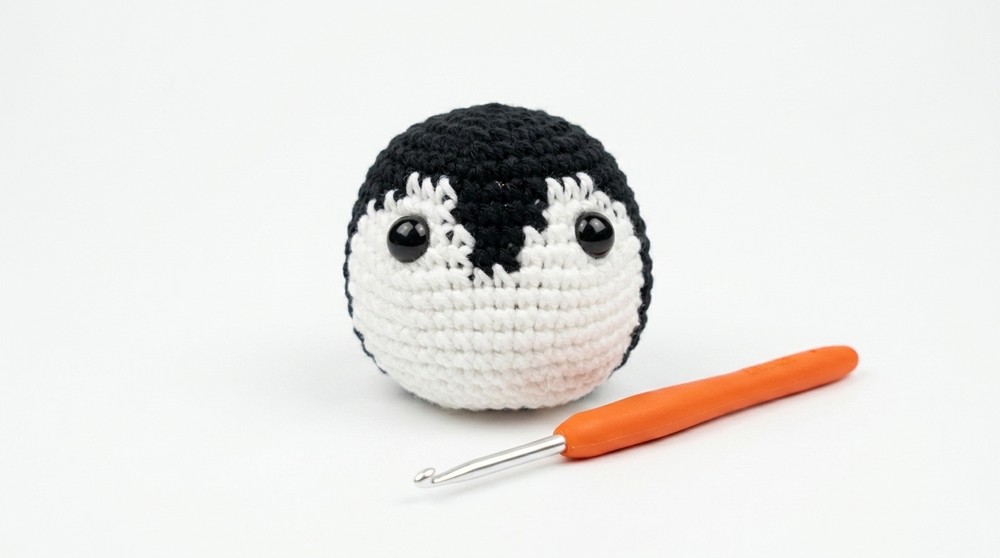 Crochet Penguin Keychain Pattern 3