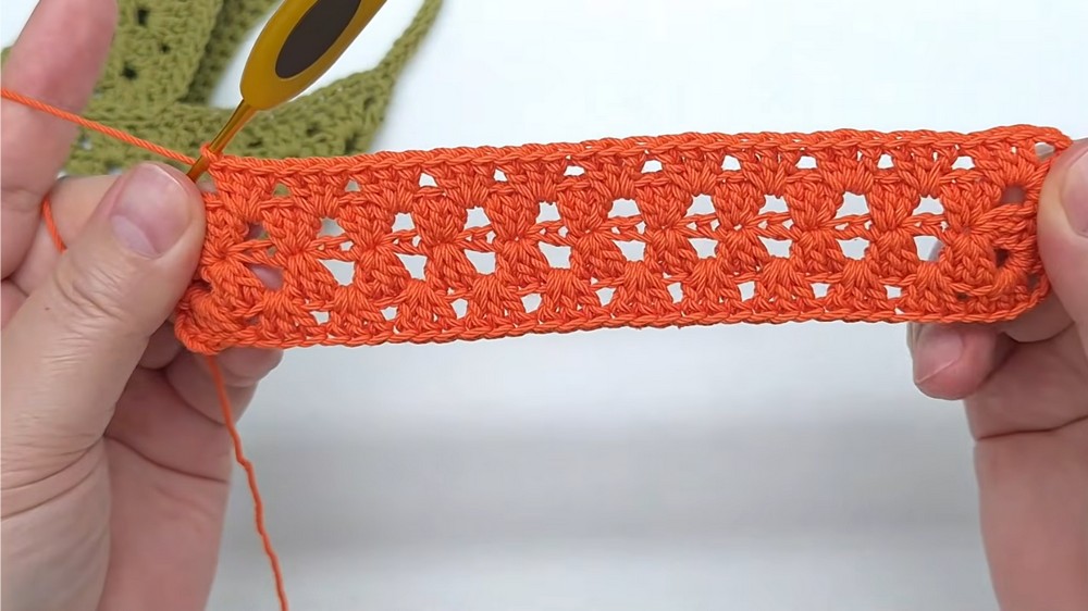 Crochet AirPods Case Bag Pattern 2