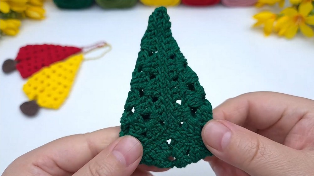 Crochet Square Christmas Tree Pattern 3