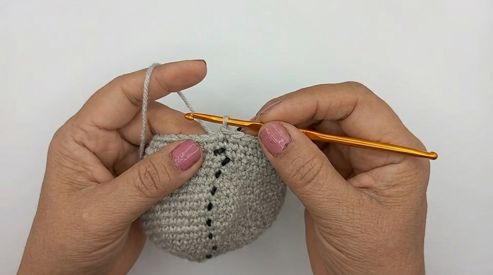 Crochet Elephant Amigrumi Pattern 2