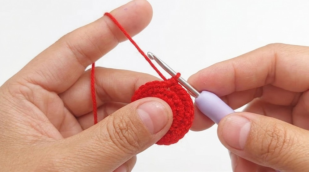 Crochet Spiderman Amigurumi Pattern 1