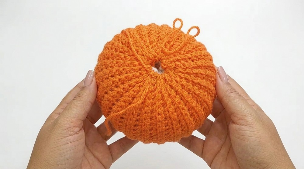 Crochet Pumpkin Pattern 3