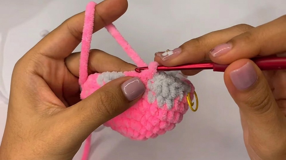 Crochet Penguin Amigurumi Pattern 2