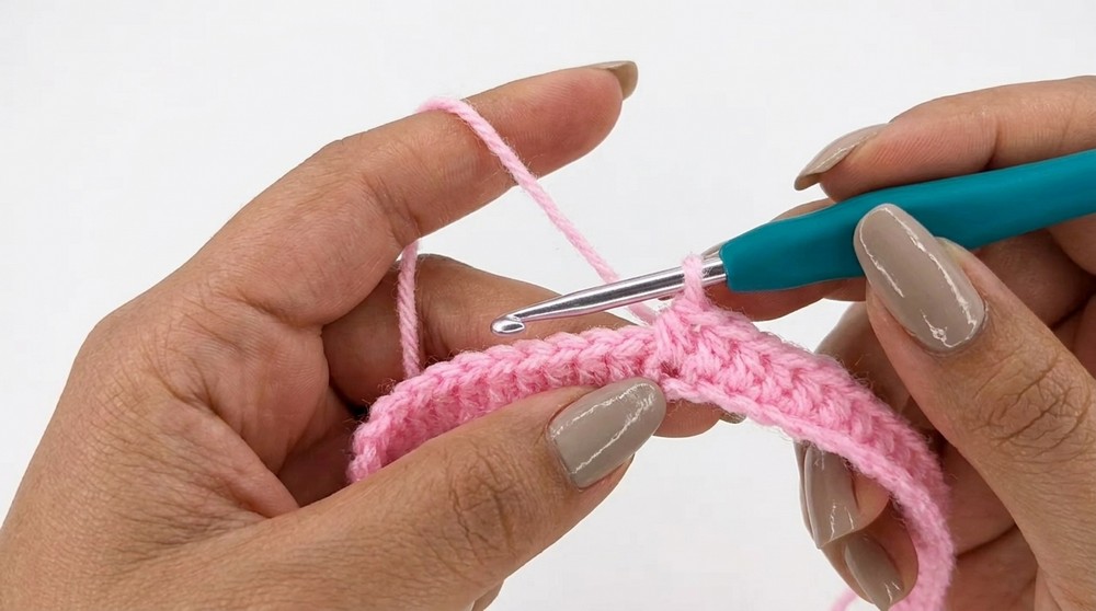 Crochet Pig Cup Cozy Pattern 1