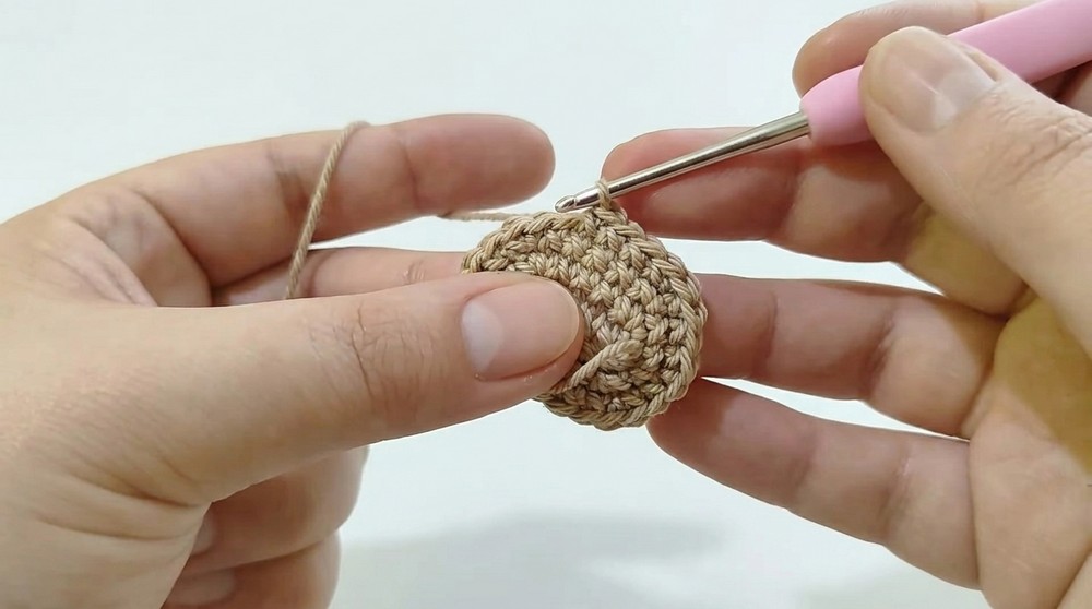 Crochet Amigurumi Reindeer Pattern 1