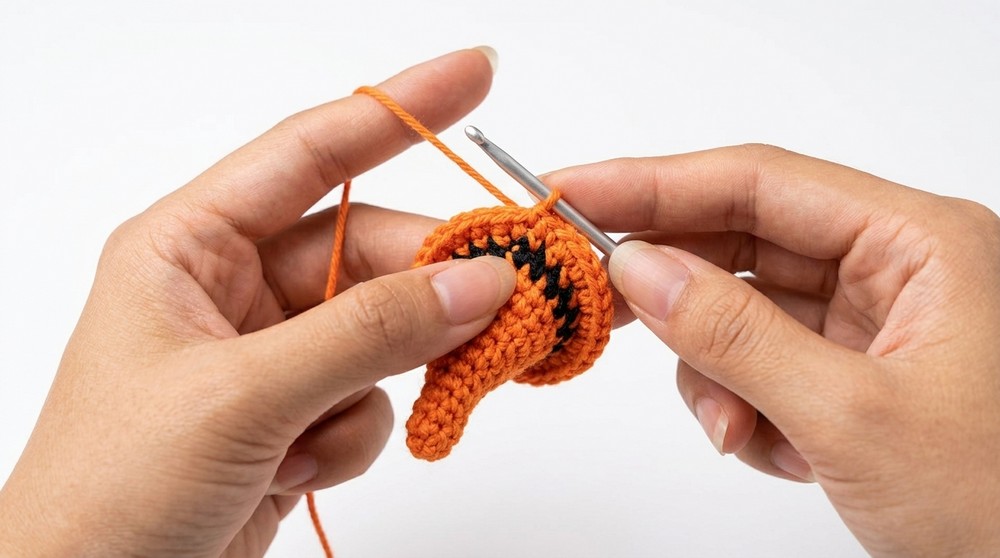 Crochet Halloween Ghost Pattern 3