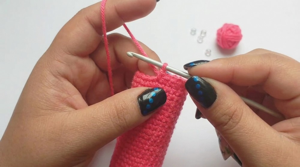 Crochet Lipstick Holder Pattern 3